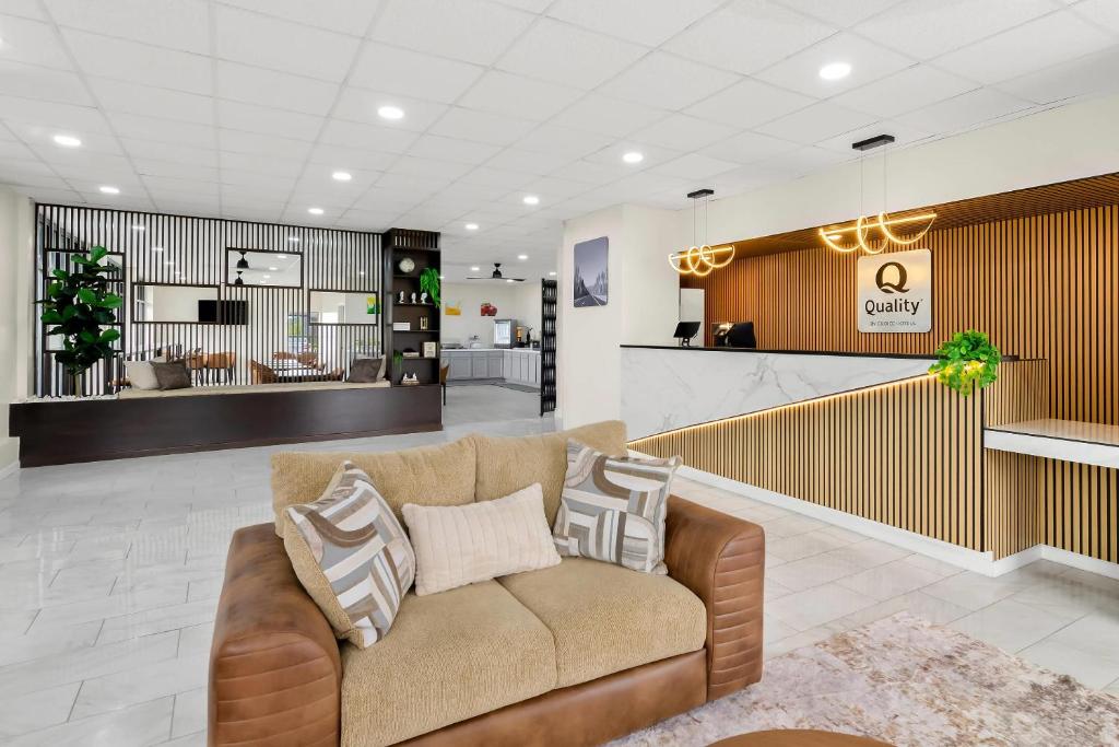 Posezení v ubytování Quality Inn and Suites