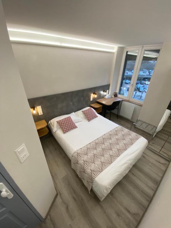 Nouvel Hotel - 双人间