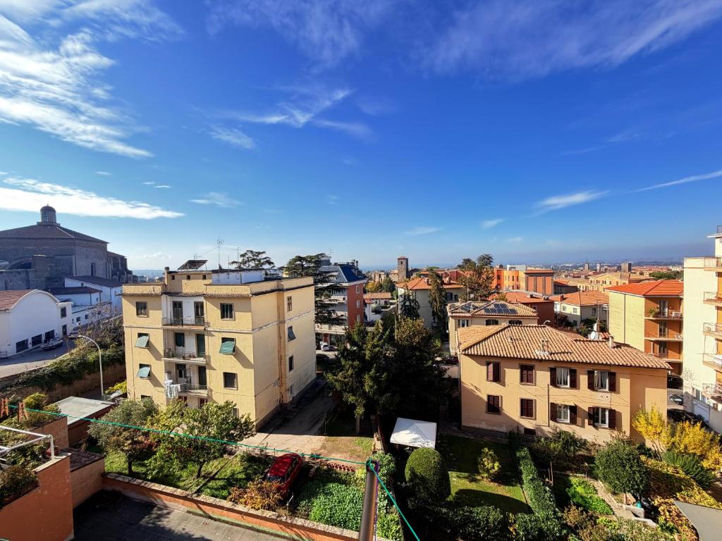 a view of a city with buildings at Casa Panorama Viterbo Senza ZTL e Parcheggio Gratuito in Viterbo
