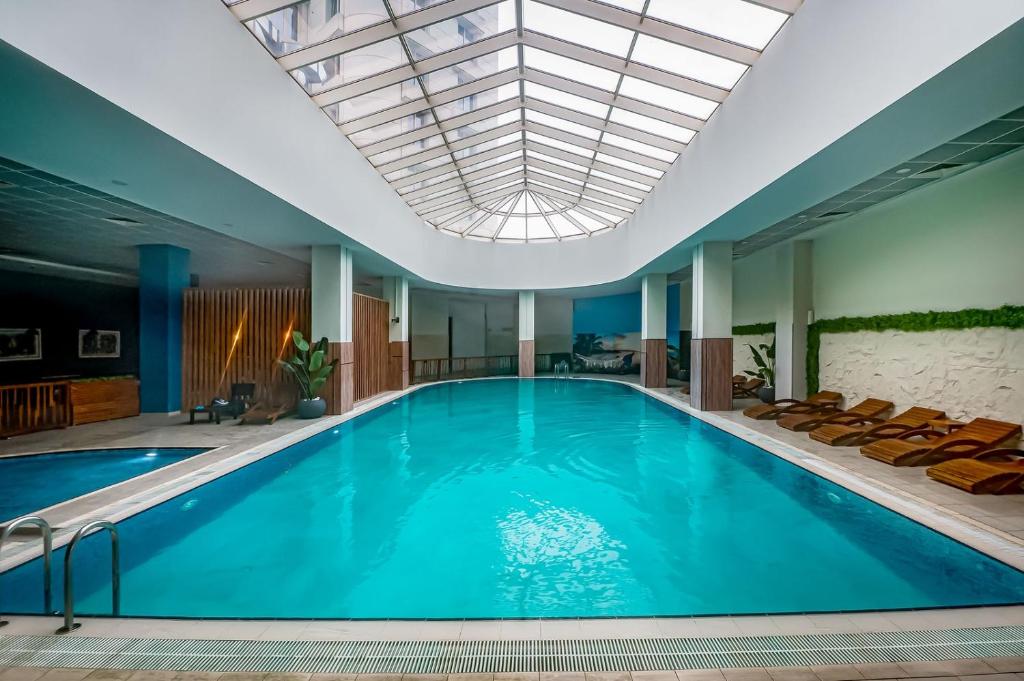 Πισίνα στο ή κοντά στο 30th Floor, Sky Views, Balcony, Pool, Gym, Spa