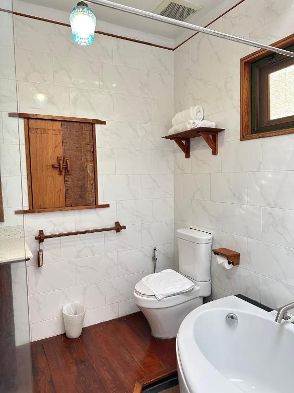 Khom Chiang Mai - 19