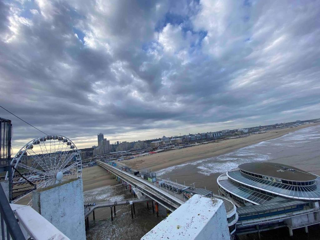 Φωτογραφία από το άλμπουμ του The Scheveningse Meisjes στο Σεβενίνγκεν