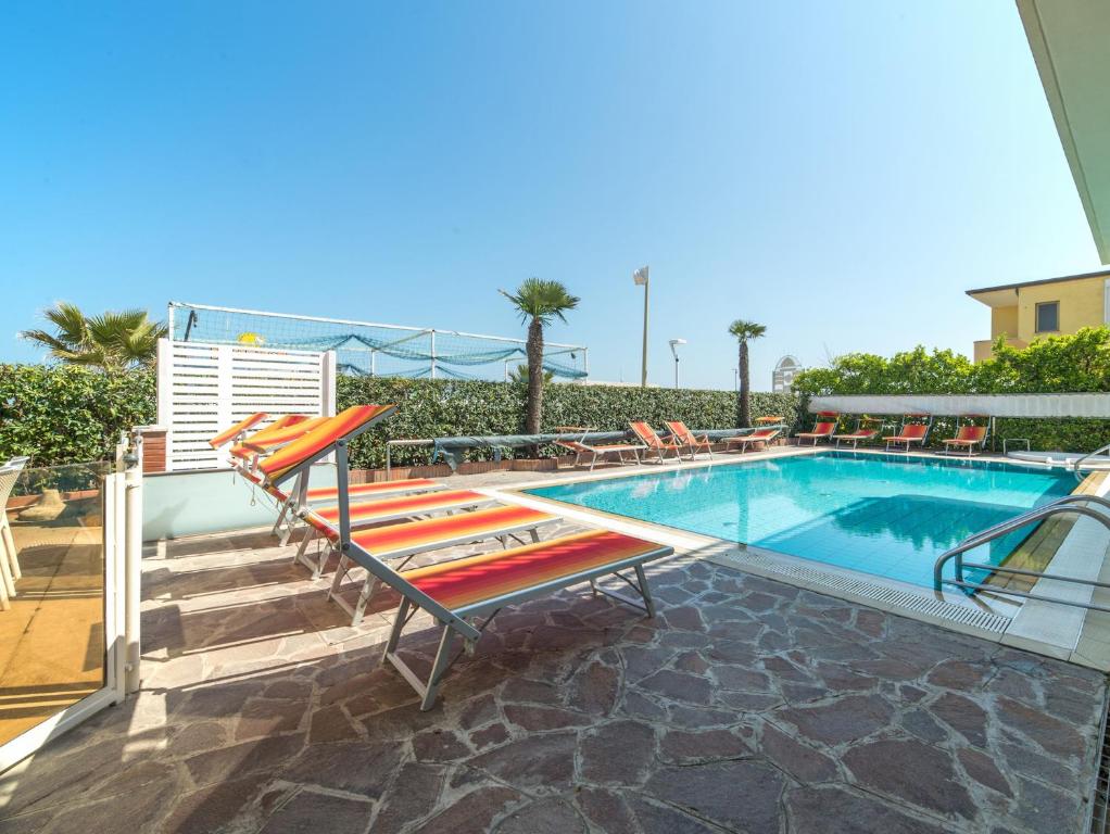 Bazén v ubytování Hotel Gemma nebo v jeho okolí