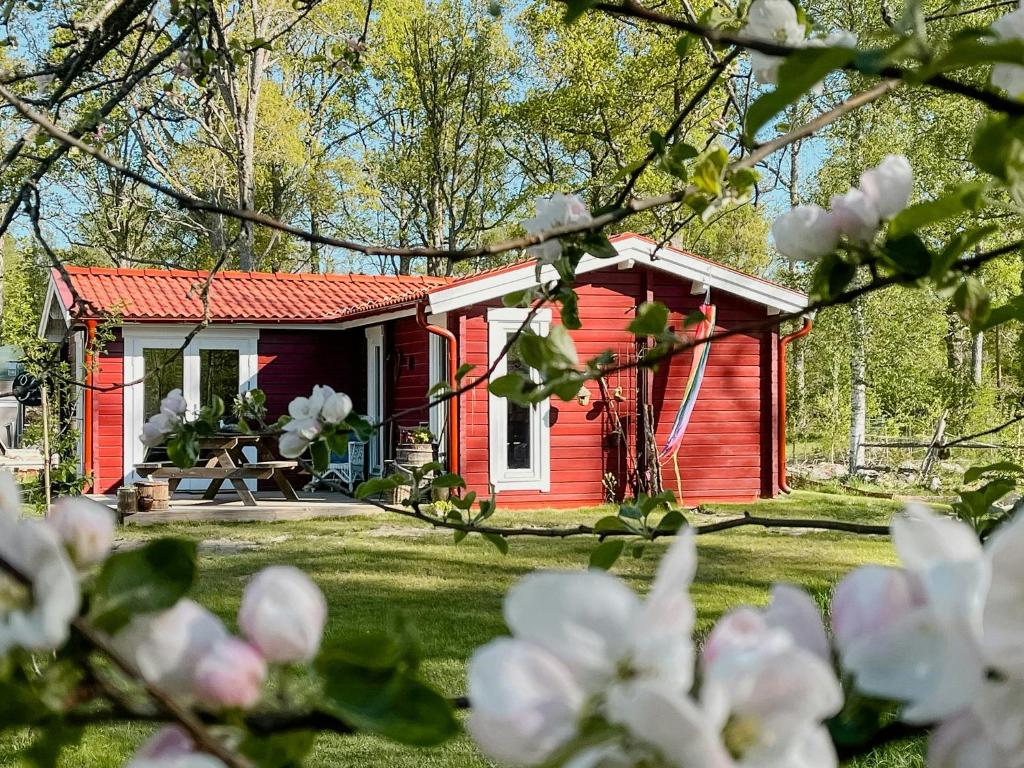 Φωτογραφία από το άλμπουμ του Smålands Idylle Im Schoß Des Waldes σε Gullabo