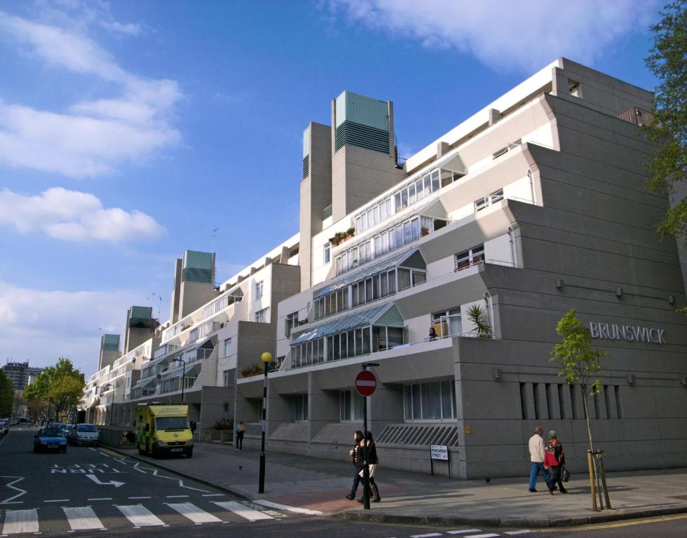 Euston, Russel Square, Kings Cross Designer's Stay photo