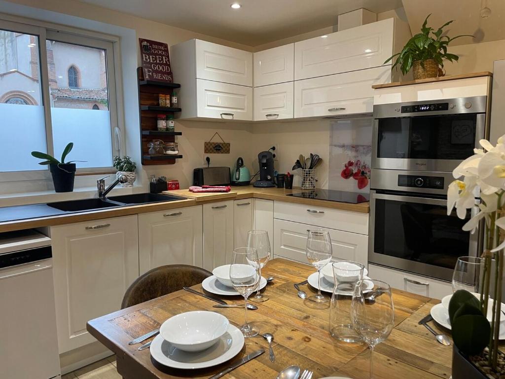 Køkken eller tekøkken på Cozy house