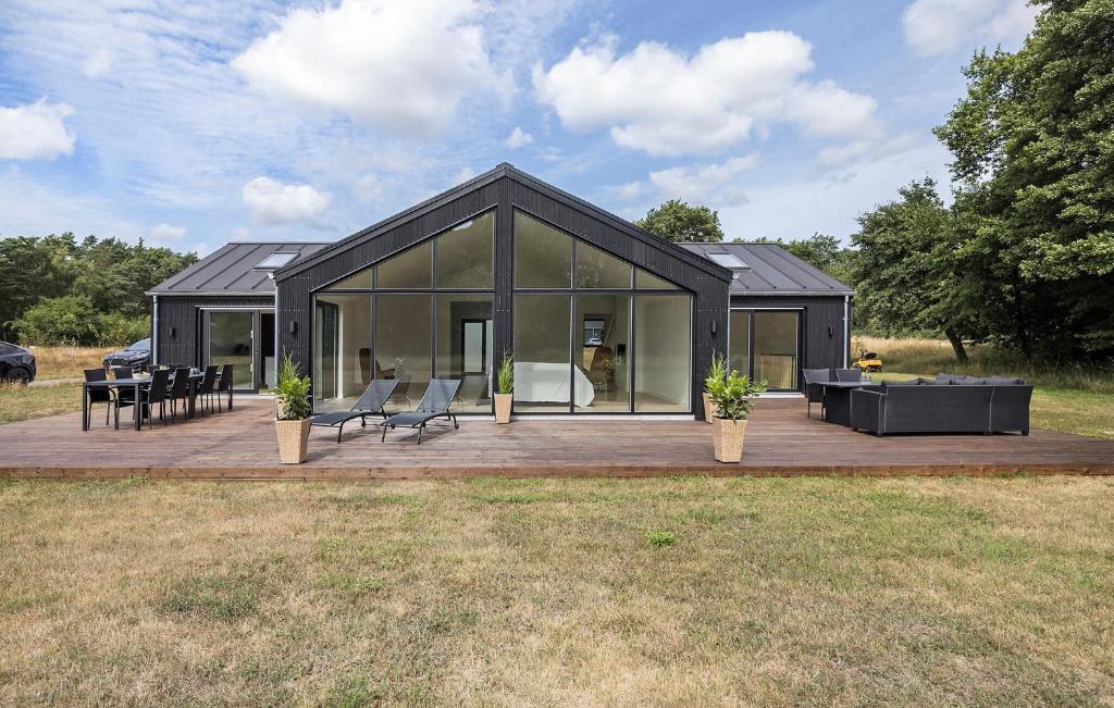 Budova, kde se prázdninový dům nachází