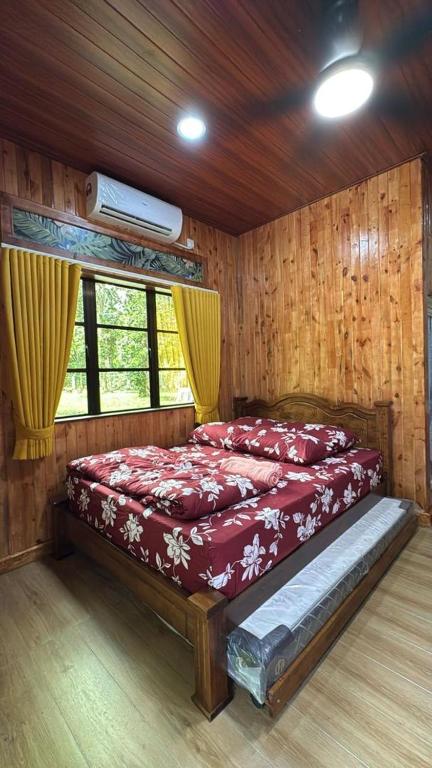 D'Kebun Lenggong Perak Chalet