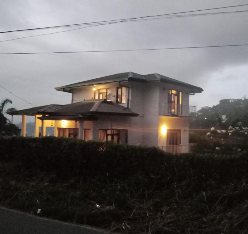 Το κτήριο όπου στεγάζεται  η βίλα