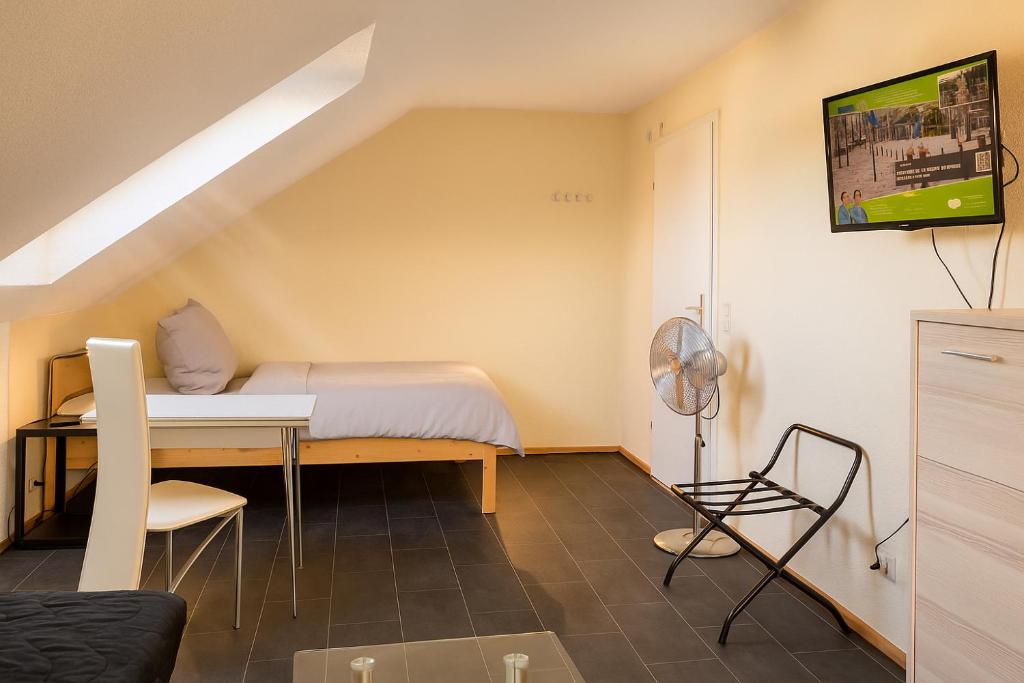 NO SMOKE Ferienwohnung Schwalbe - Housity