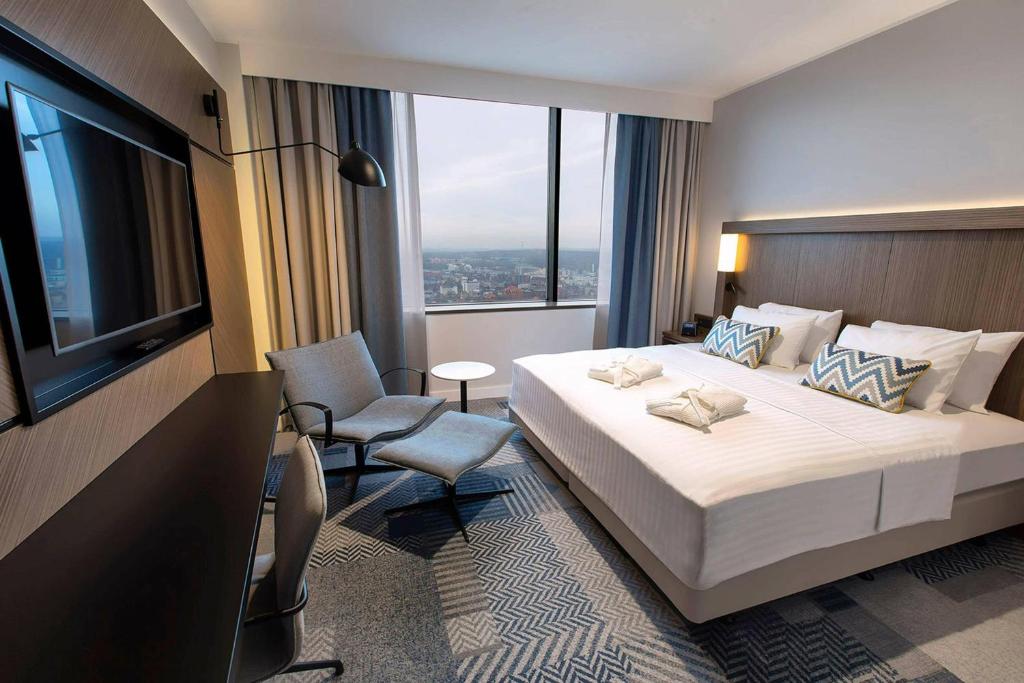 Courtyard by Marriott Katowice City Center - 6