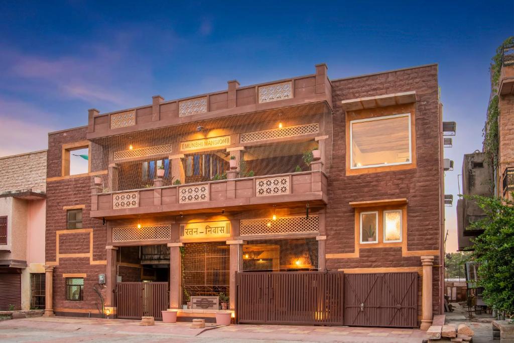 Το κτήριο όπου στεγάζεται  το δωμάτιο σε οικογενειακή κατοικία