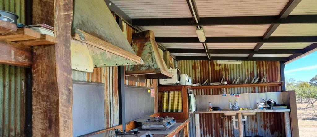 Gallery image of One Life Live It Farm stay Retro VanStay in Dareton