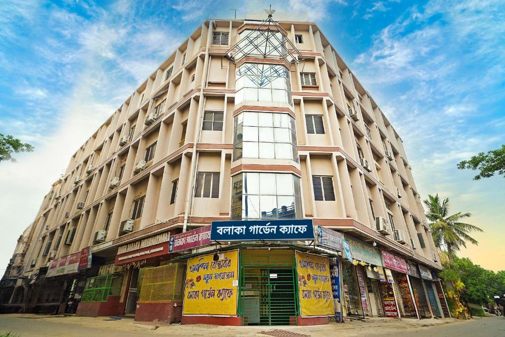 Το κτήριο όπου στεγάζεται  το ξενοδοχείο