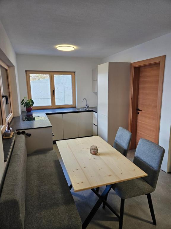 Η κουζίνα ή μικρή κουζίνα στο Apartment Warscher