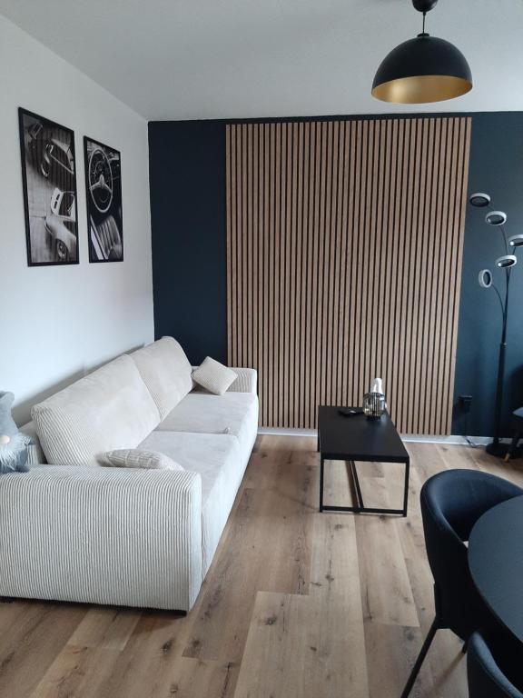 Hugo et Compagnie – photo 9