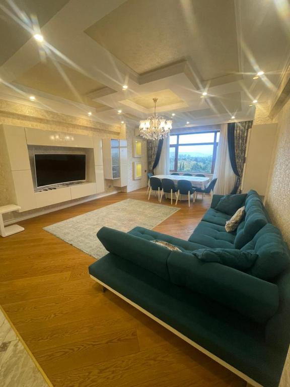 Χώρος καθιστικού στο Lux apartment in Botanical Garden