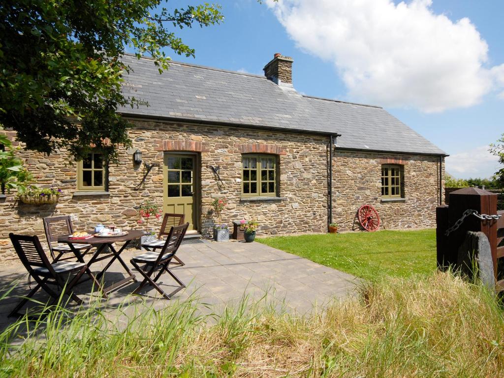 Hoone, kus puhkemaja asub