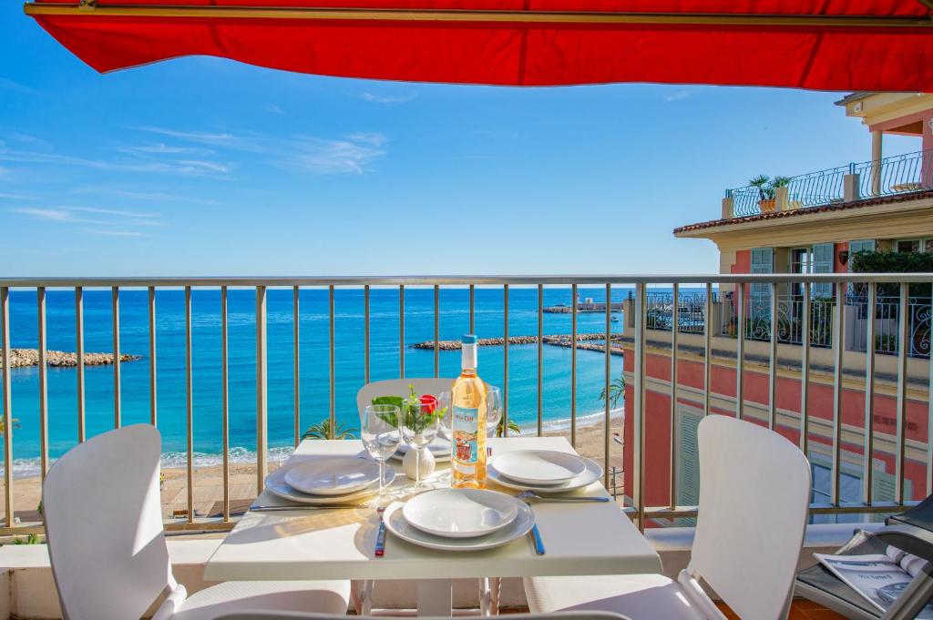 Studio front de mer avec parking privé