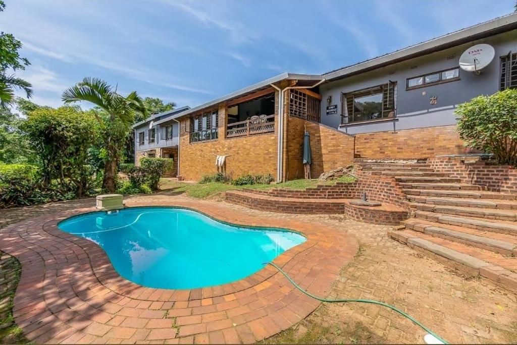 Πισίνα στο ή κοντά στο Eden