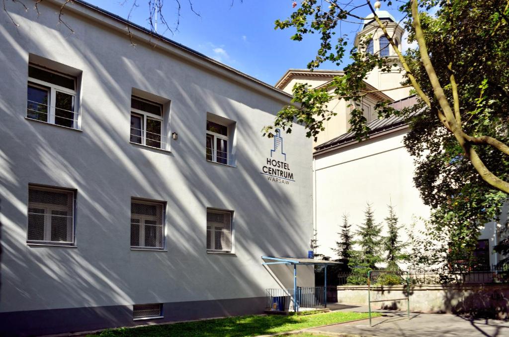 Budova, v ktorej sa hostel nachádza