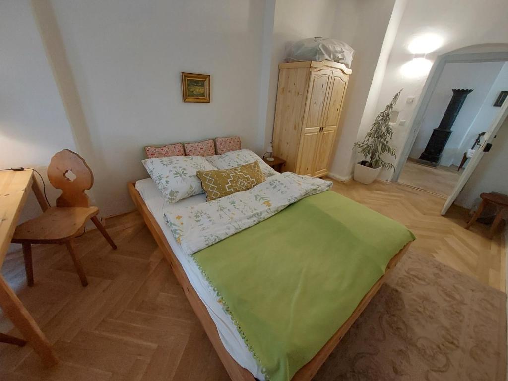 Postel nebo postele na pokoji v ubytování Zur Krone