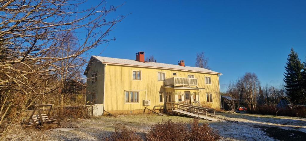 Bygningen som villaen ligger i