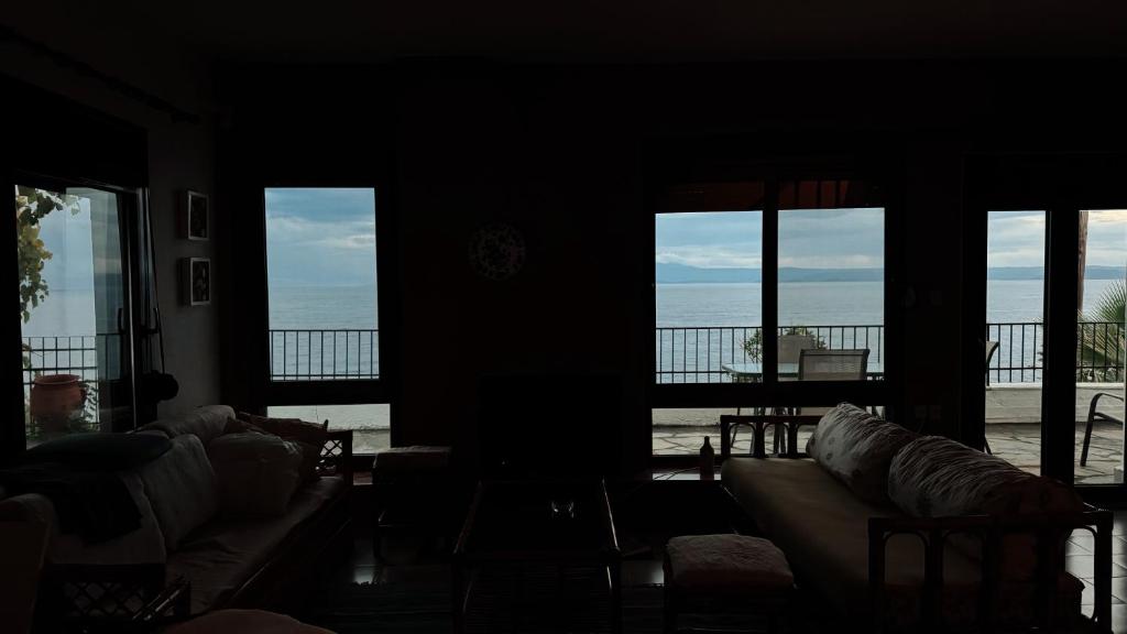 Φυσικό τοπίο κοντά σε αυτή η παραθεριστική κατοικία