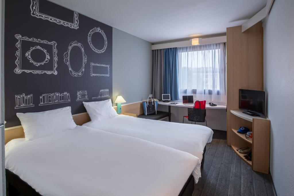 Ibis Szczecin Centrum - Resim 6