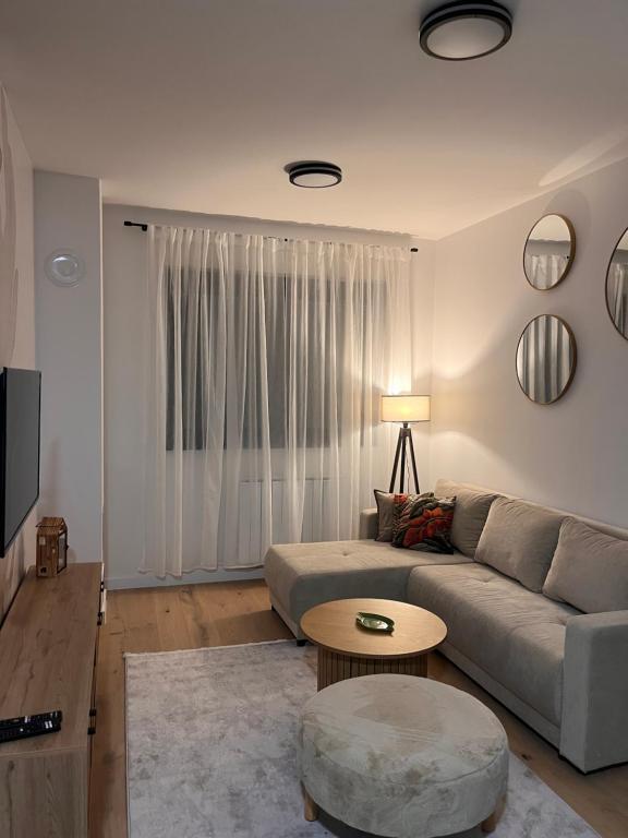 Posezení v ubytování Adena