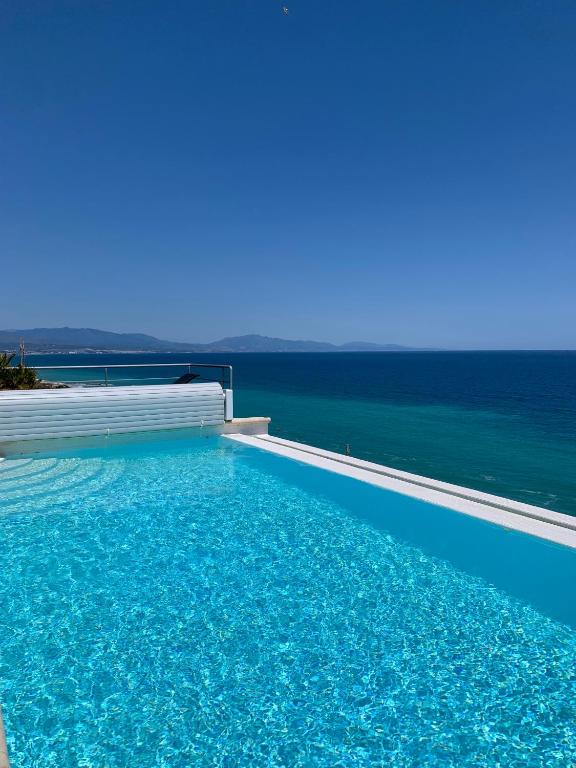 Villa Blue Bay - Infinity Pool & Sea View - Costa del Sol