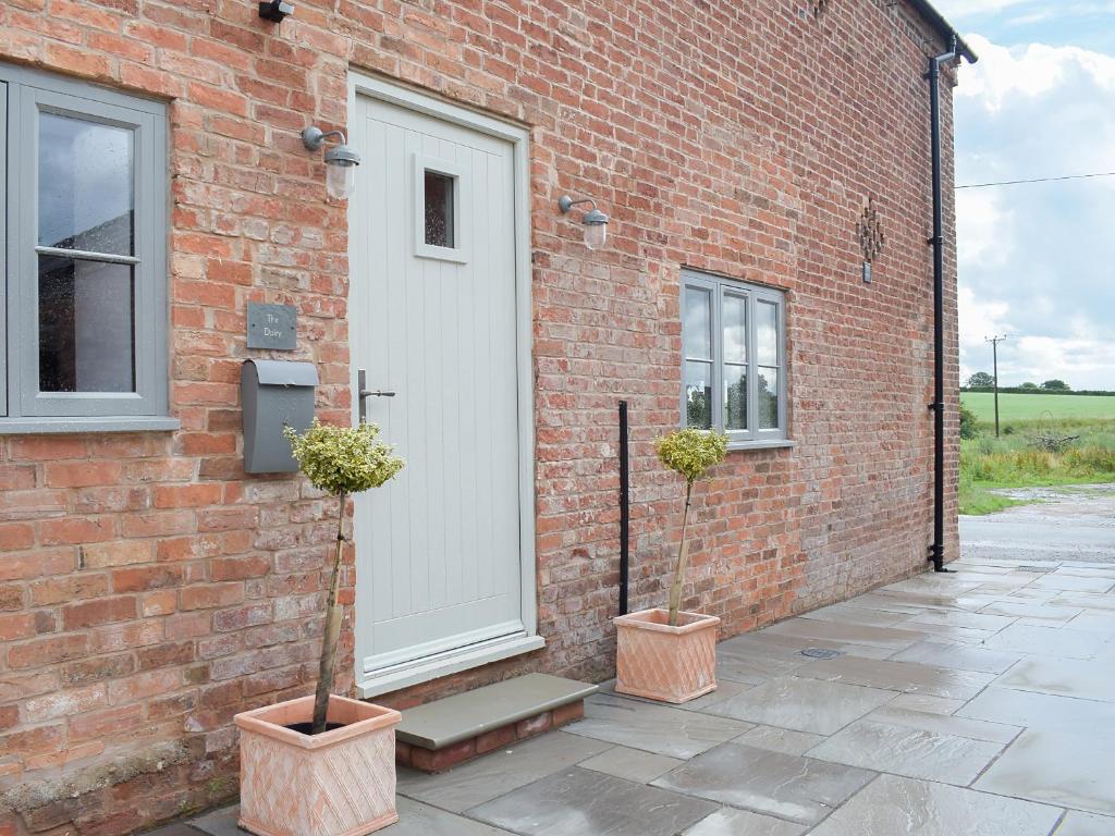 Το κτήριο όπου στεγάζεται  η παραθεριστική κατοικία