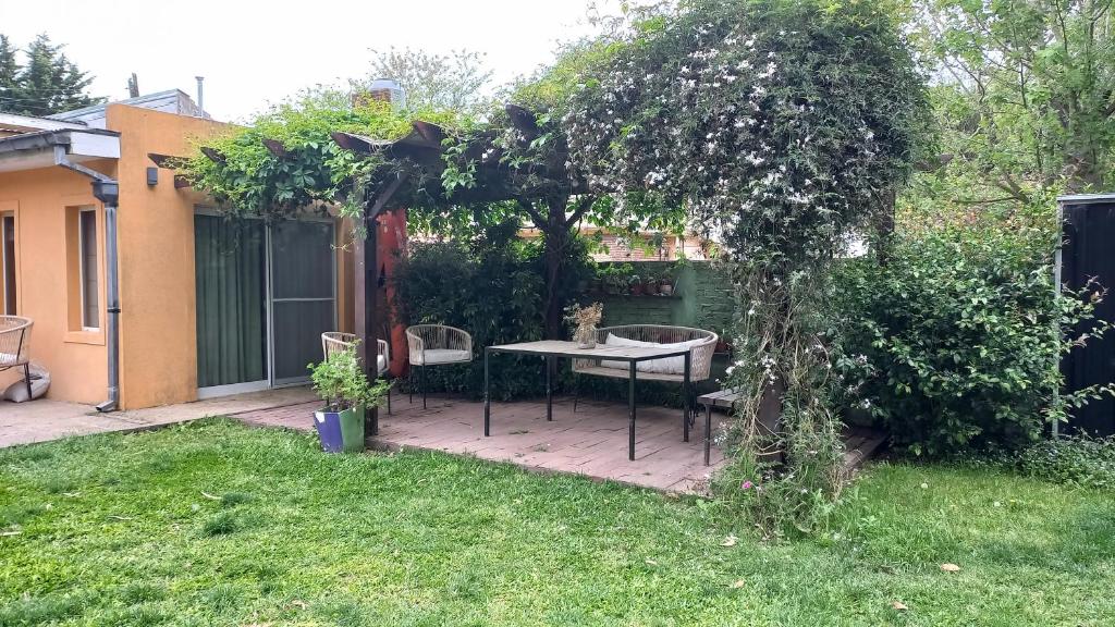 En have udenfor Casa - Chalet Santa Clara del Mar