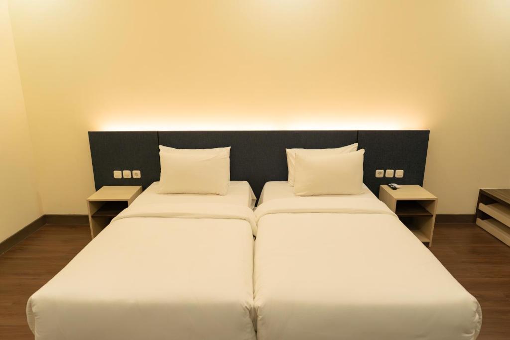 Grand Permata Hijau Hotel - Deluxe Room