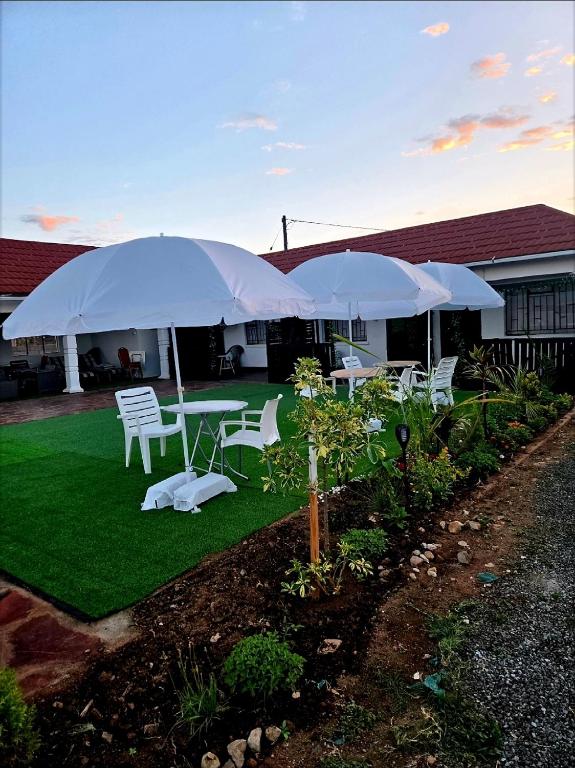 Shado's residence self catering cotages