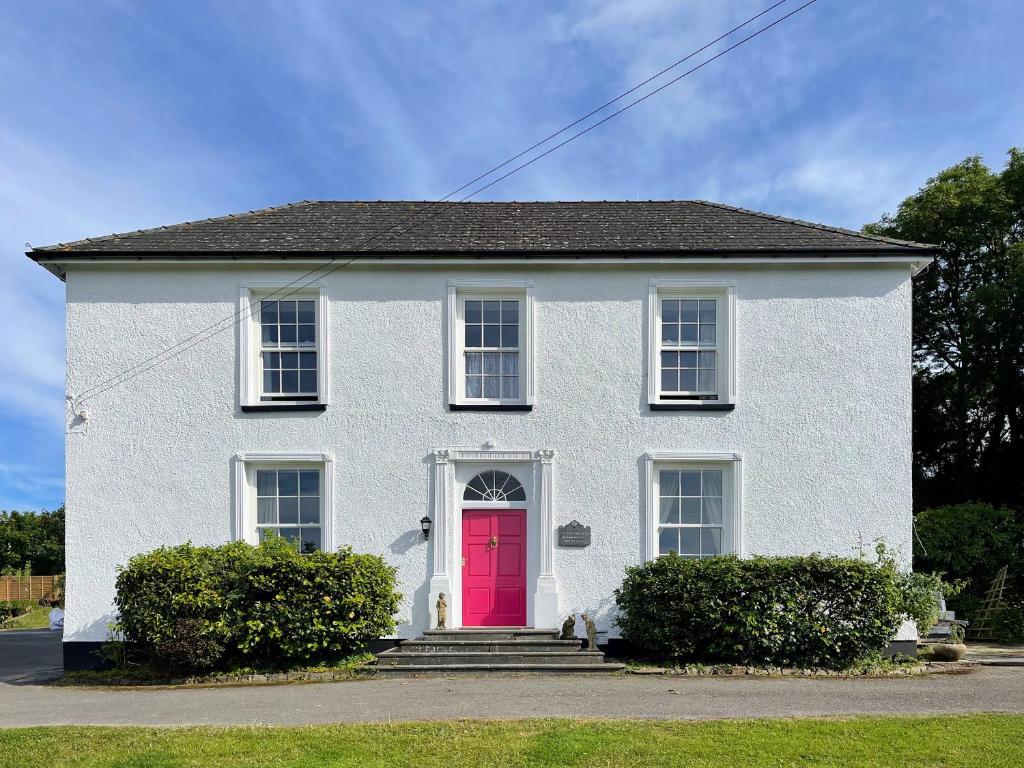 Hoone, kus puhkemaja asub