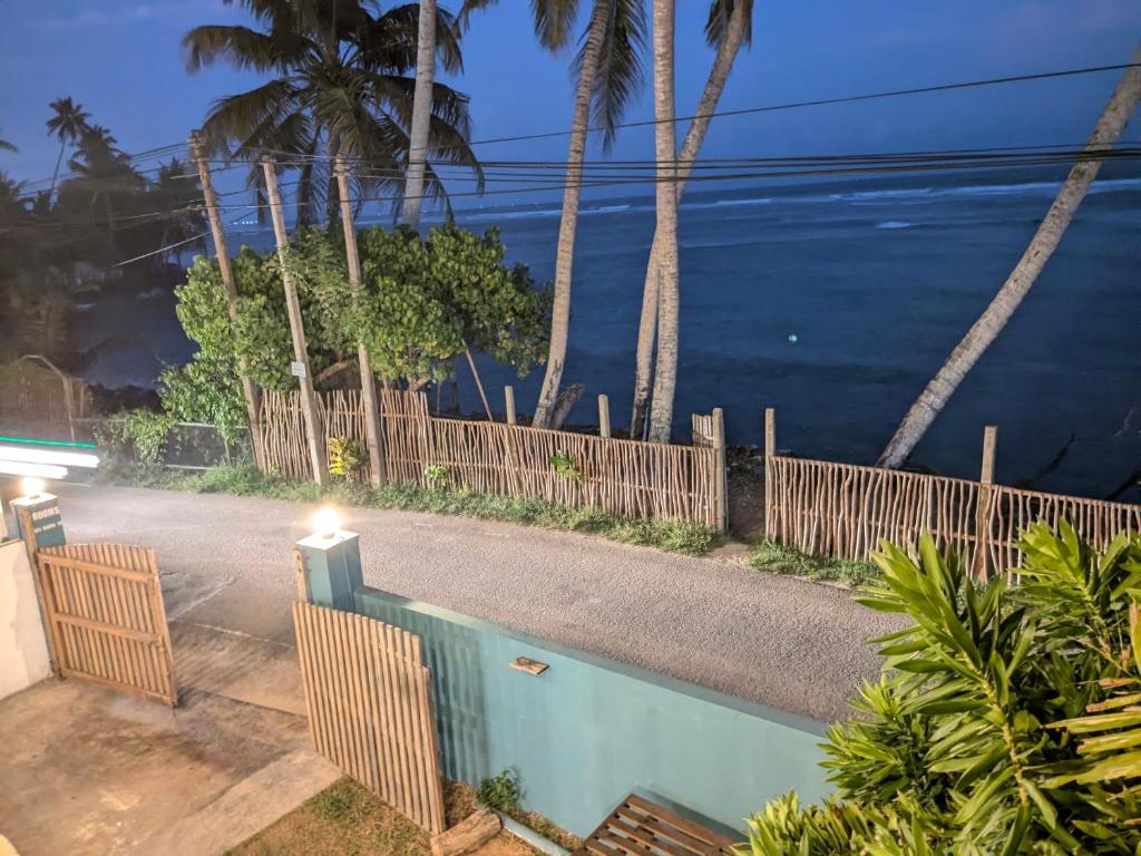 Bazén v ubytování Turtle Sea Guest & Restaurants nebo v jeho okolí