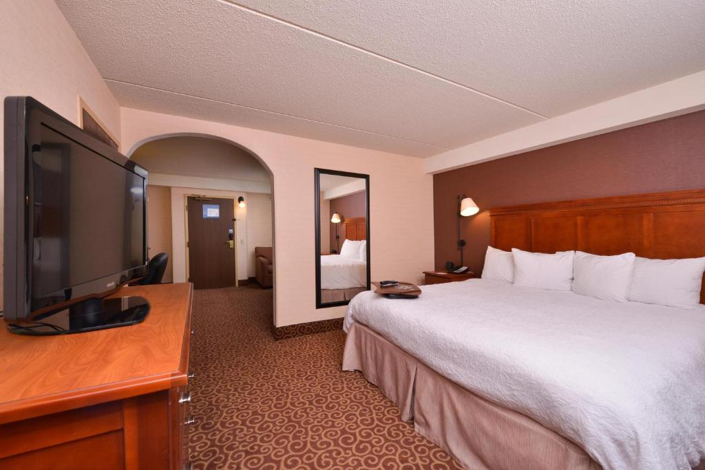McKnight Hotel - Suite King Avec Bain À Remous - Non-Fumeurs
