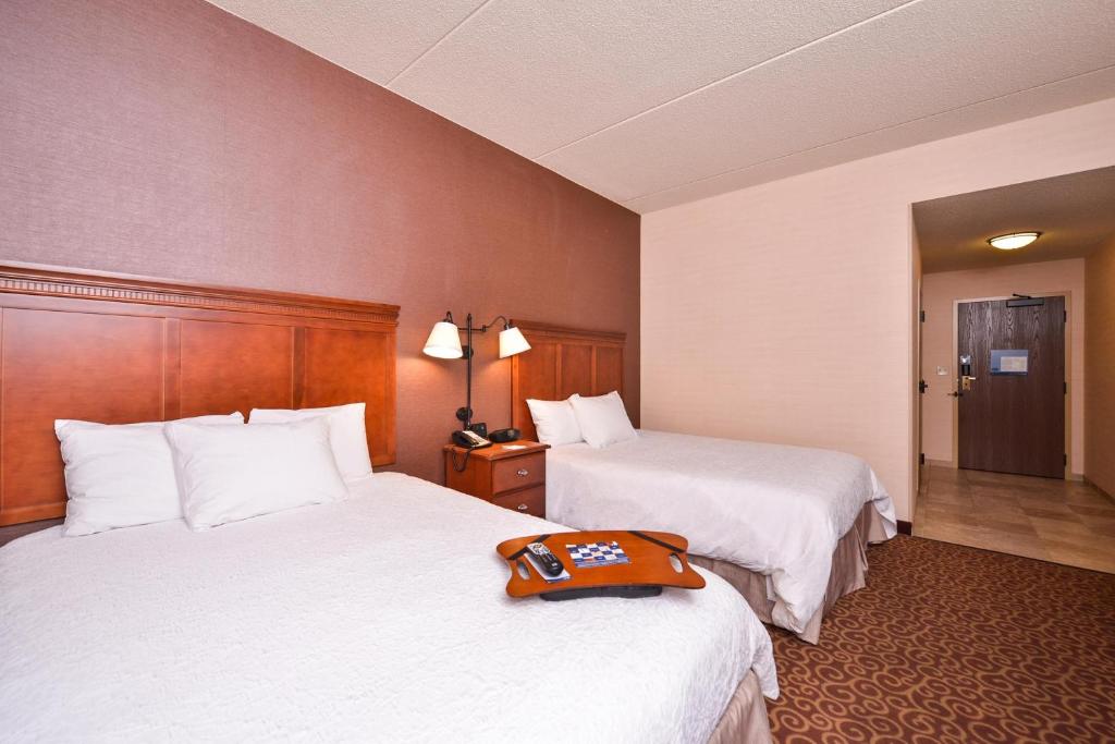 McKnight Hotel - Chambre Queen - Non-Fumeurs