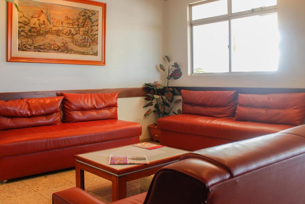  Cracco Park Hotel