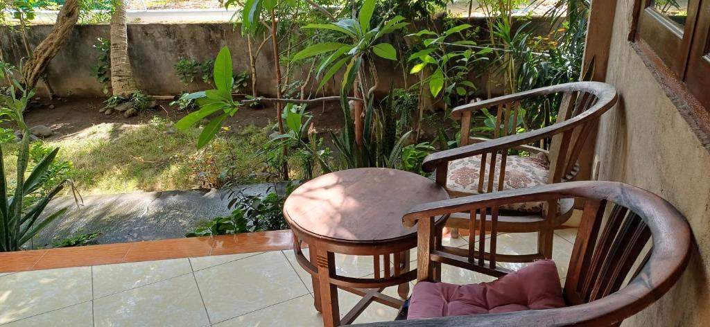 Amed Sari Beach Guesthouse - 标准双人间