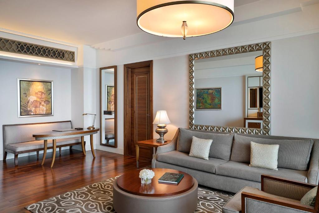 Waldorf Astoria Dubai Palm Jumeirah - 