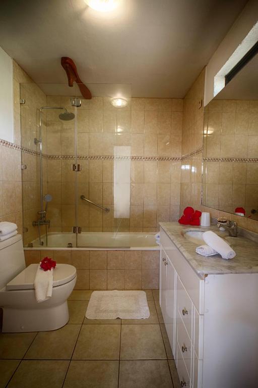 Koupelna v ubytování Pikera Uri Eco Lodge