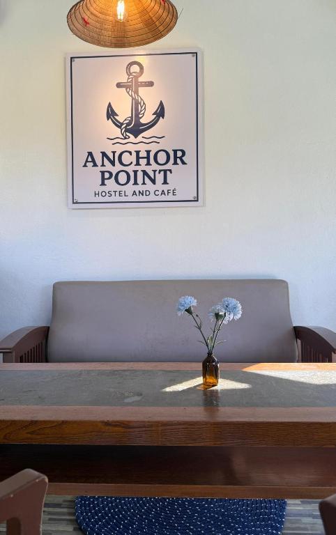 Posezení v ubytování Anchor Point Hostel and Cafe