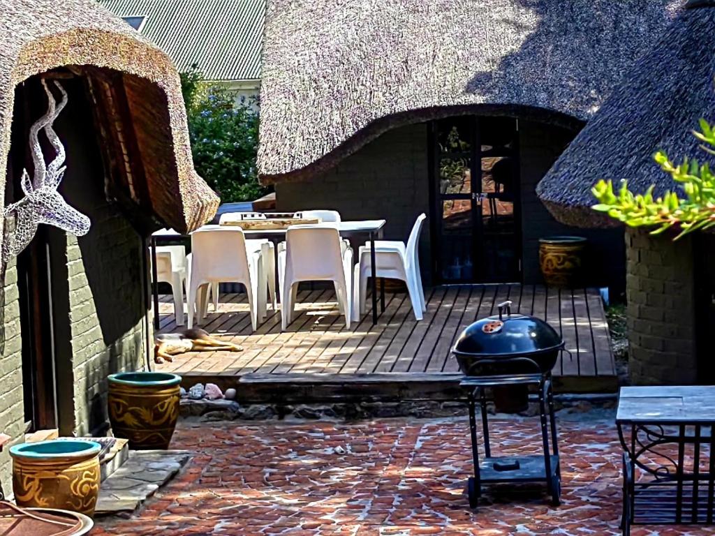Patio nebo venkovní prostory v ubytování Bobbejaanskloof