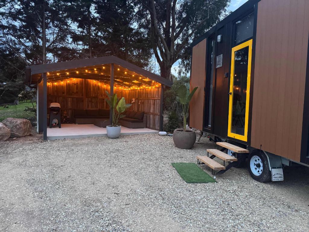 Zahrada ubytování Gruyere Falls by Tiny Away