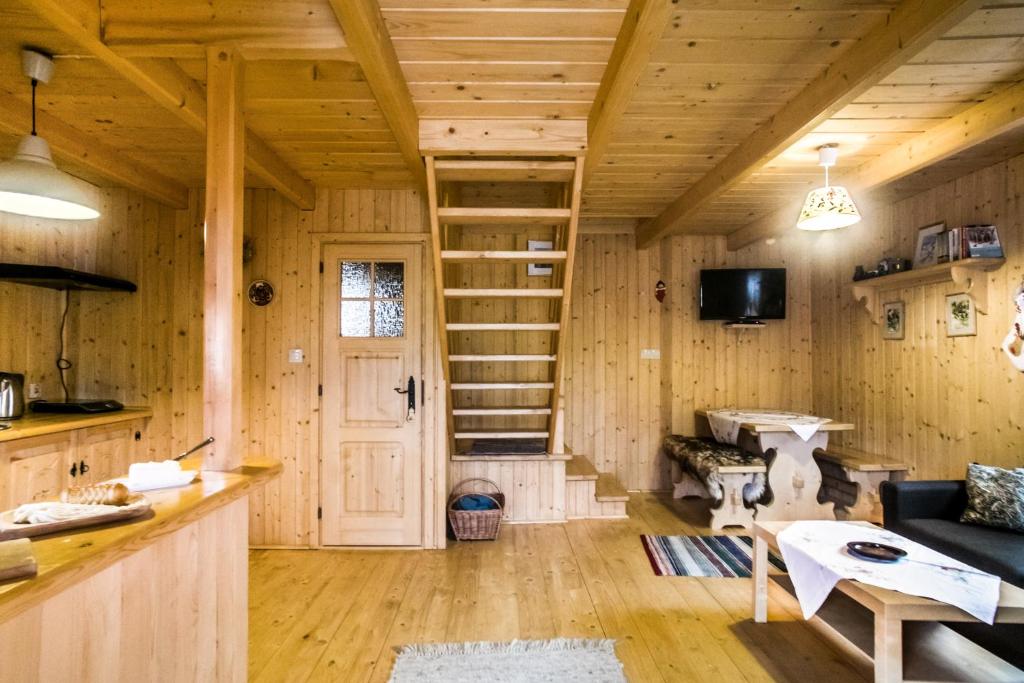Kuchyň nebo kuchyňský kout v ubytování Pienińskie Herbarium dobre samopoczucie, wellness, mini zoo, poczujesz folklor Pienin