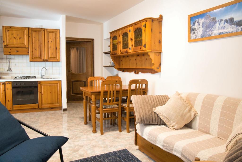 Η κουζίνα ή μικρή κουζίνα στο Lòbia Parrocchiale