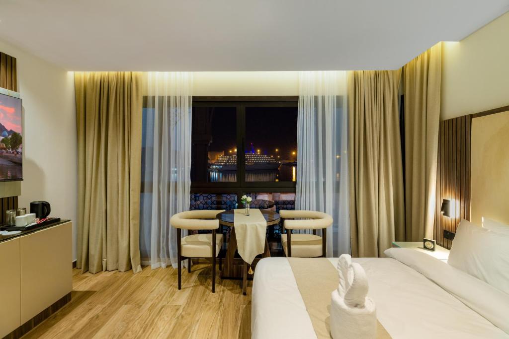 فضای داخلی Mutrah Gate Hotel در مسقط - تصویر ۳
