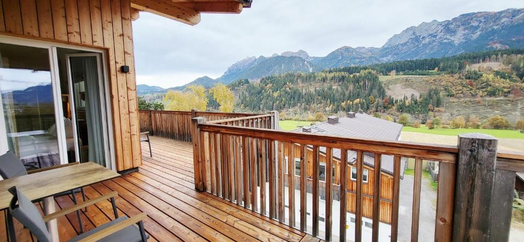 Curated visual reference: Mountain View By Alpenidyll Apartments Weißenbach Opdaterede Priser Photo Inspiration